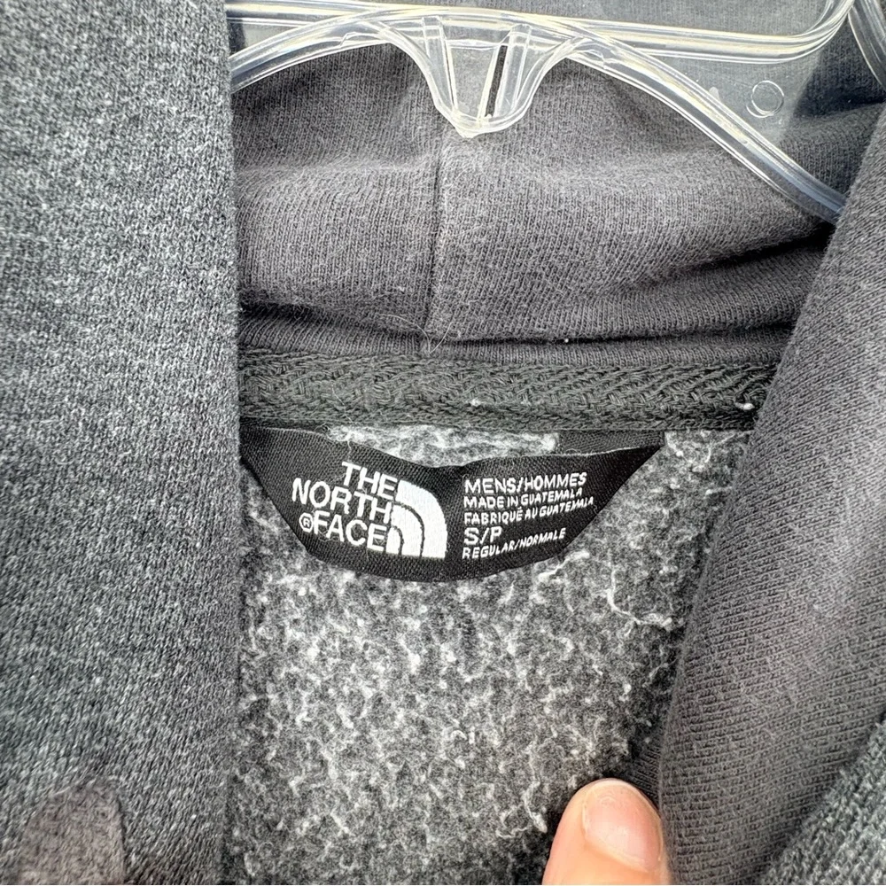 North Face Hoodie Mens Small Gray Spellout Graphic Pullover
